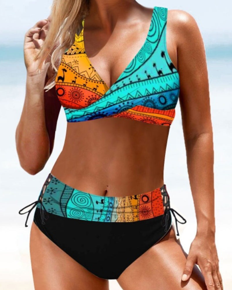 Summer Daze | Cheerful and colorful bikini