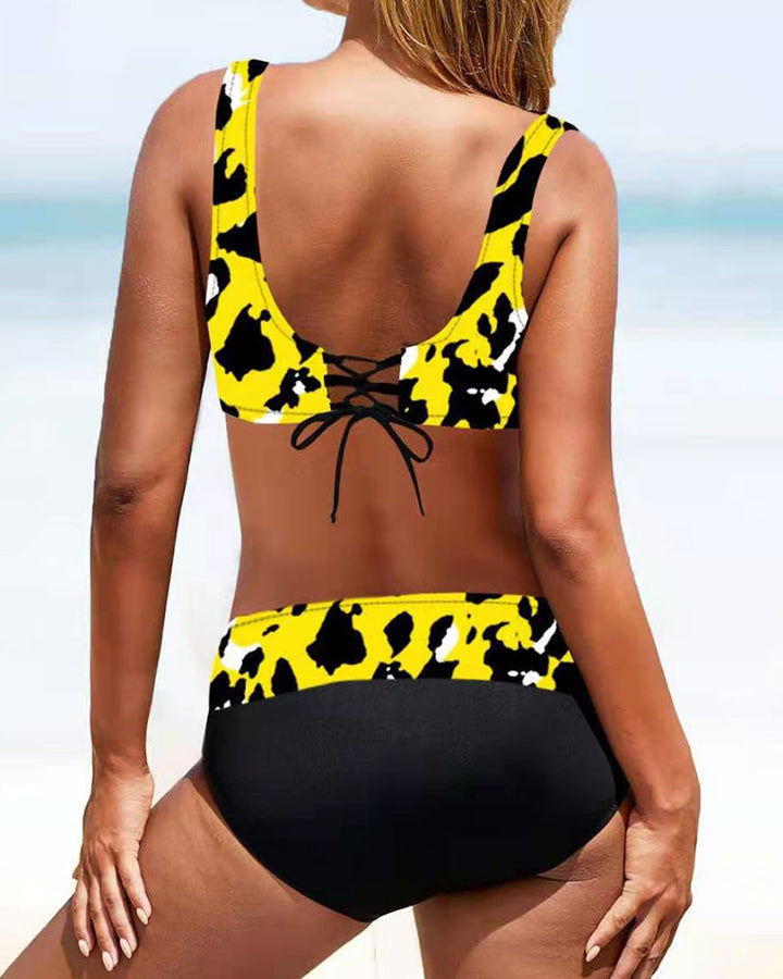 Summer Daze | Cheerful and colorful bikini